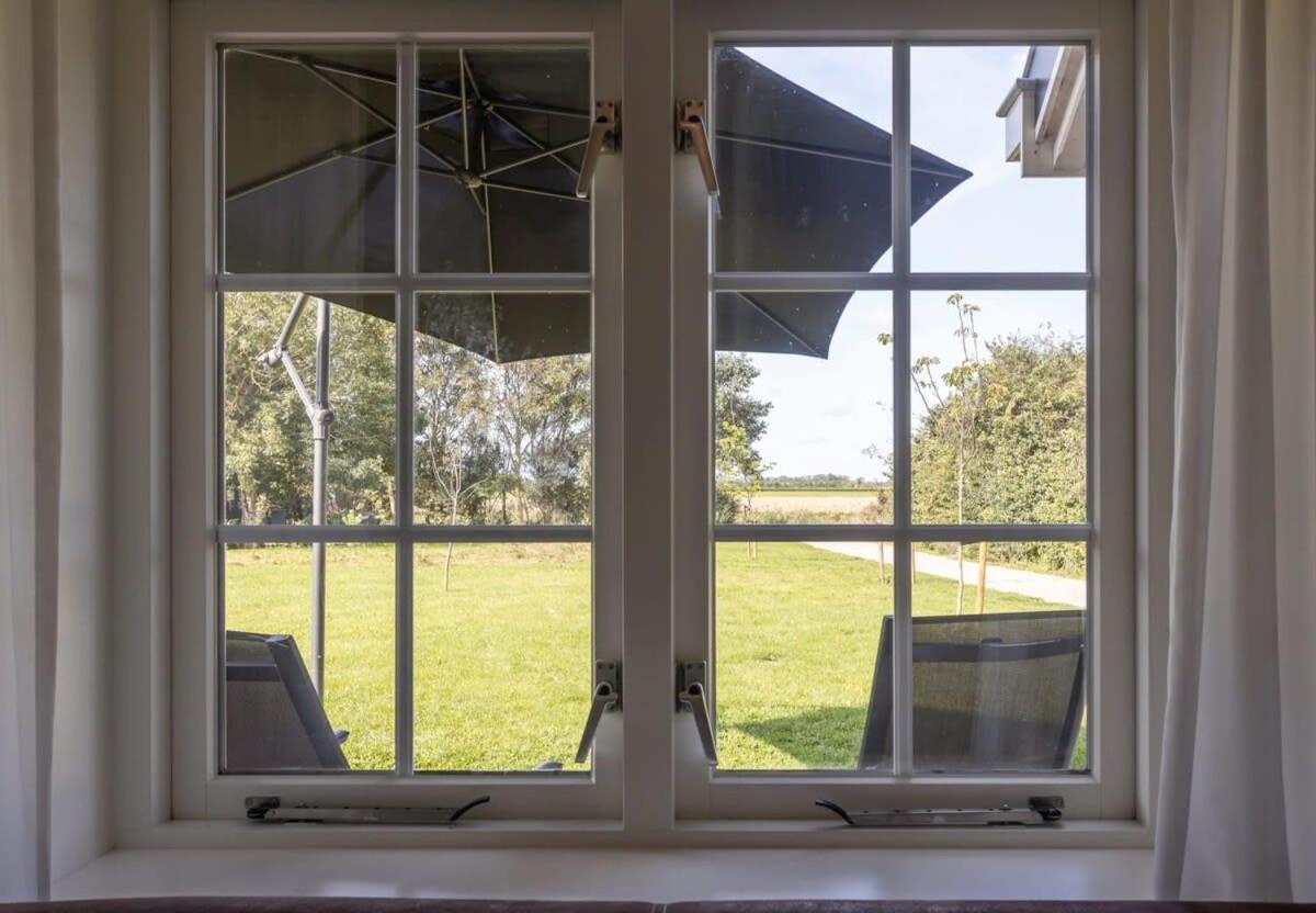 De Grote Schuur At Buitenplaats Zeeuwse Liefde Westkapelle Exterior foto